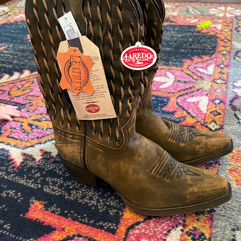 Laredo Distressed Brown Cowboy Boots - Picture 4 of 5